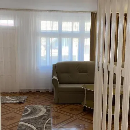 ゲストハウス Dany